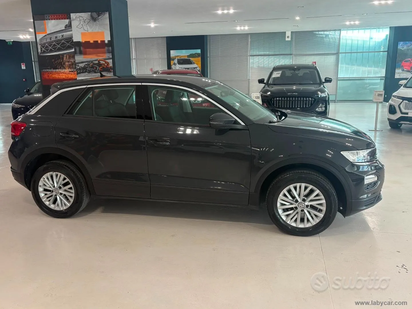 Volkswagen T-Roc 2019 photo 3