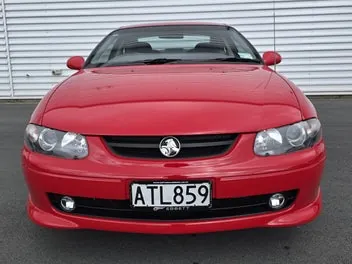 Holden Monaro 2002 photo 3