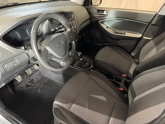 Hyundai I20 2017 photo 4
