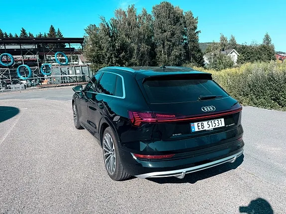 Audi E-Tron 2020 photo 5