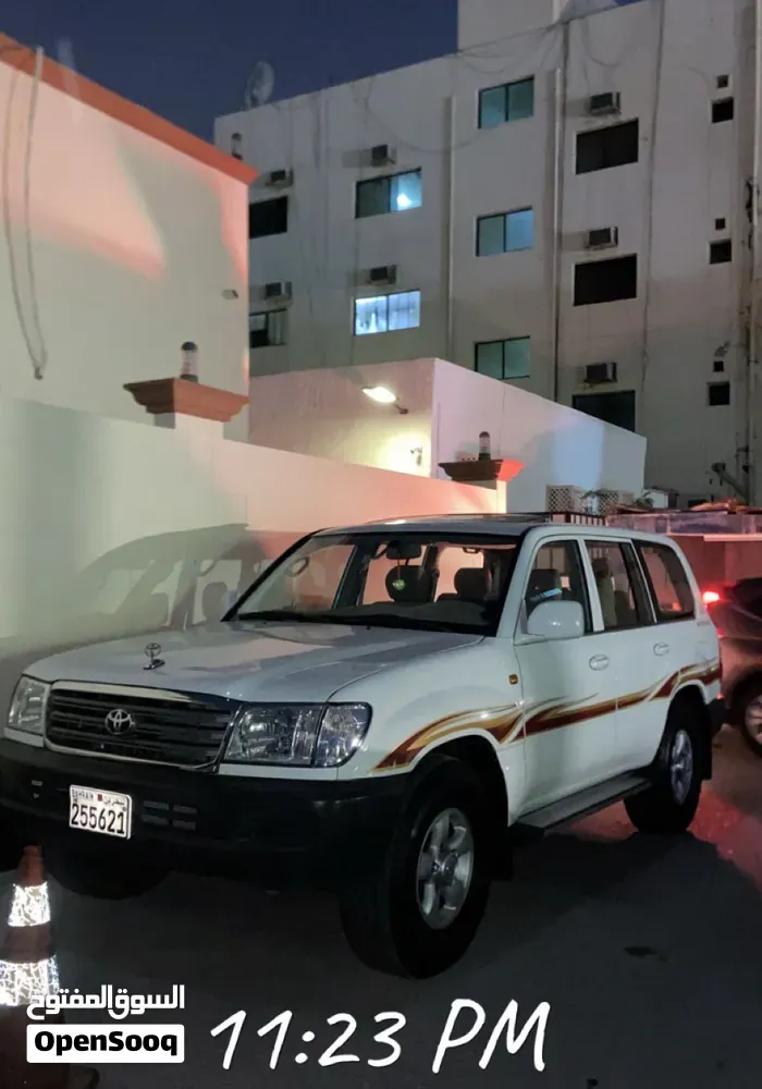 Toyota Land Cruiser 2004 photo 4