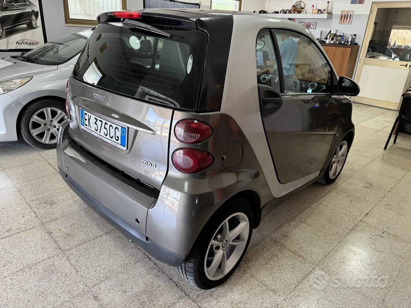 Smart Fortwo 2011 photo 3