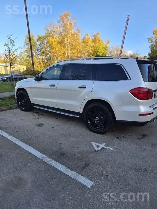 Mercedes-Benz Gl350 2013 photo 2