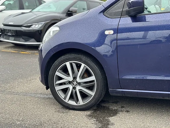Volkswagen Up 2016 photo 3