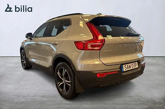 Volvo Xc40 2025 photo 2