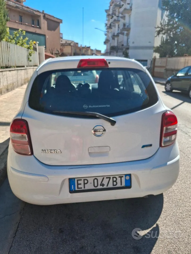 Nissan Micra 2012 photo 2