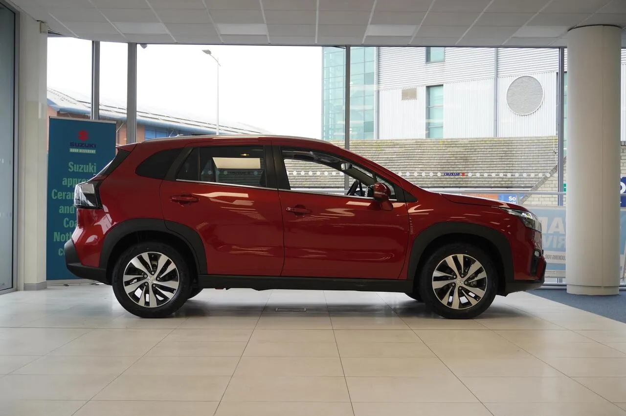 Suzuki S-Cross 2026 photo 4