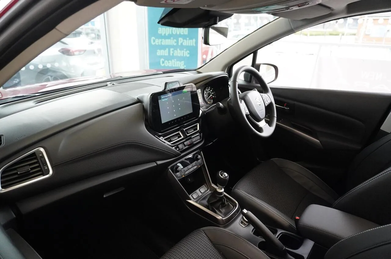 Suzuki S-Cross 2026 photo 2
