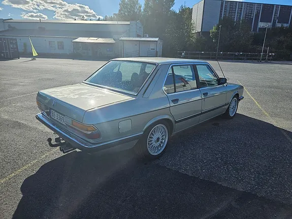 BMW 528I 1983 photo 4