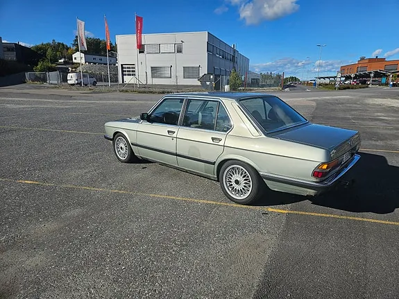 BMW 528I 1983 photo 3