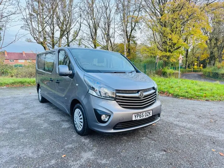 Vauxhall Vivaro 2015 photo 4