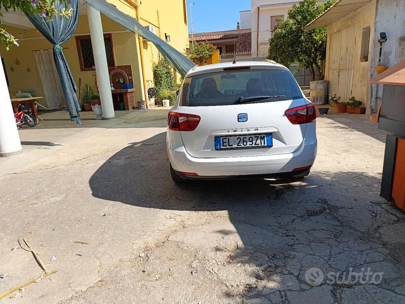 Seat Ibiza 2012 photo 3