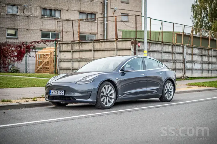 Tesla Model 3 2019 photo 5