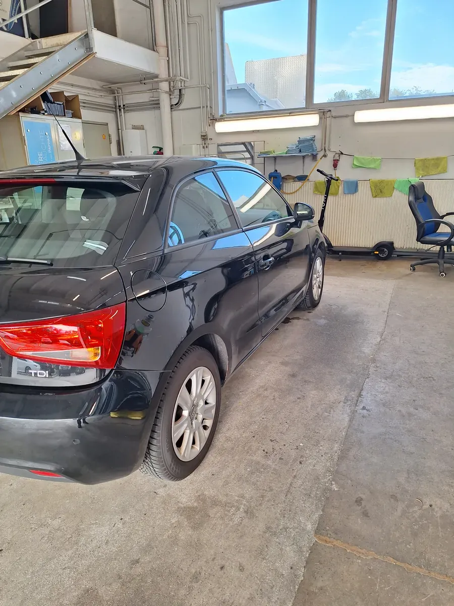 Audi A1 2012 photo 3
