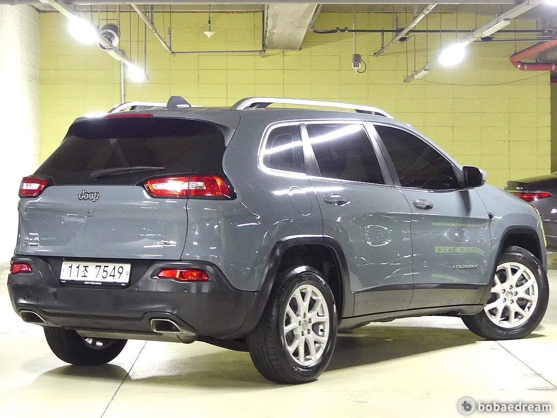 Jeep Cherokee 2015 photo 3