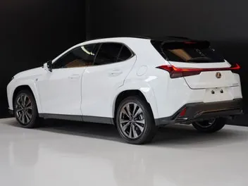 Lexus Ux 300H 2026 photo 3
