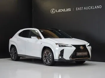 Lexus Ux 300H 2026 photo 2