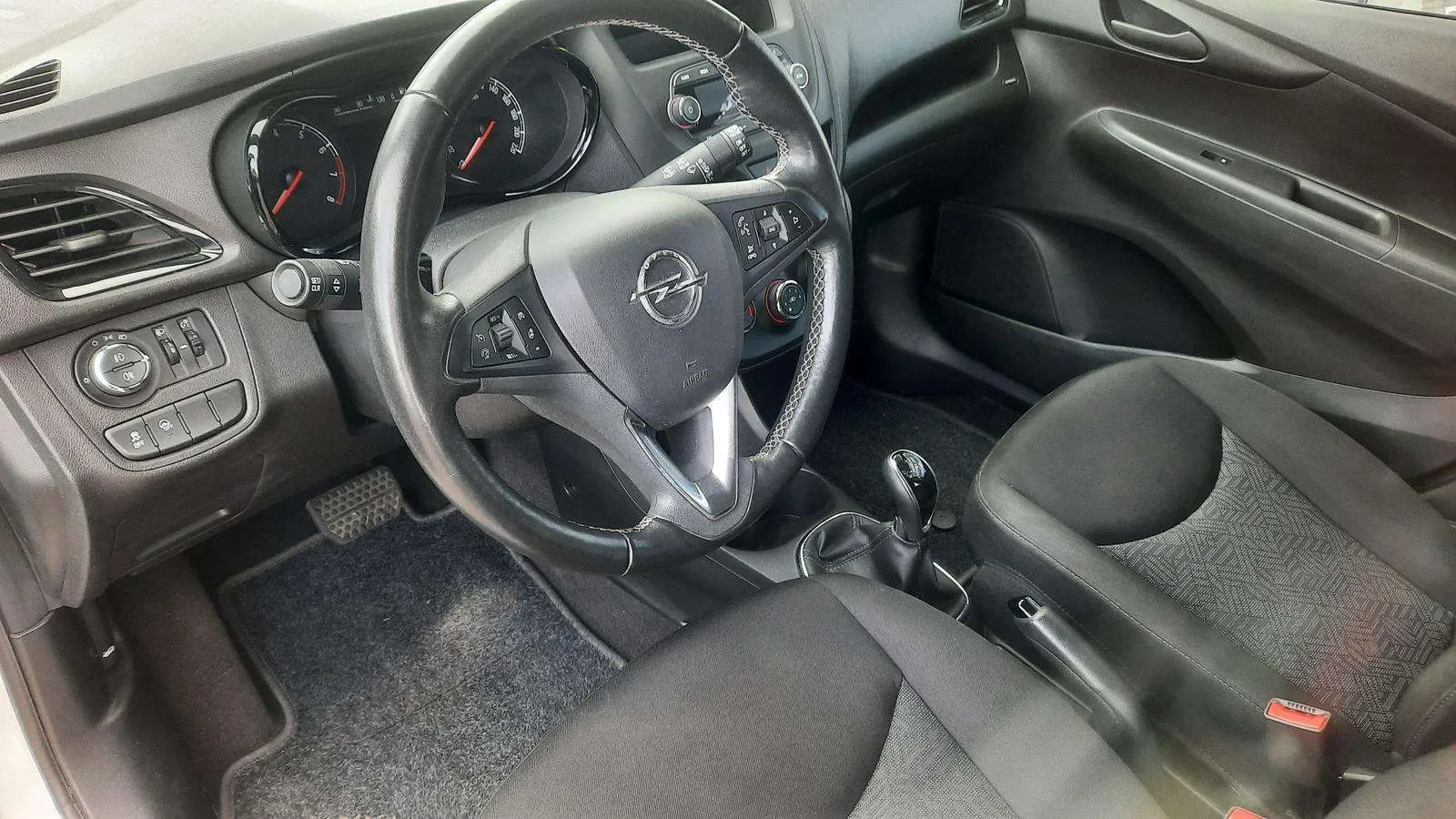 Opel Karl Excite 2017 photo 5