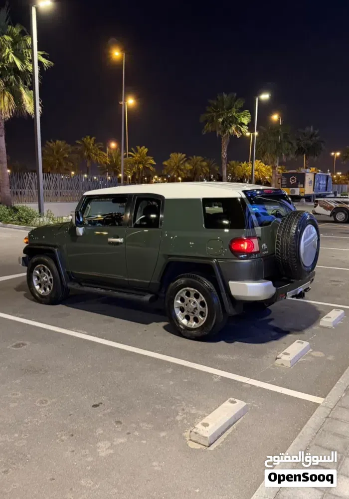Toyota Fj Cruiser 2012 photo 4