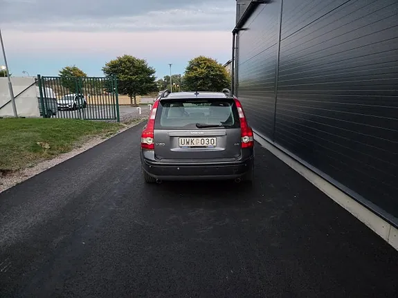 Volvo V50 2004 photo 4