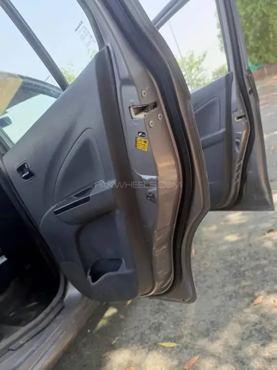 Suzuki Cultus