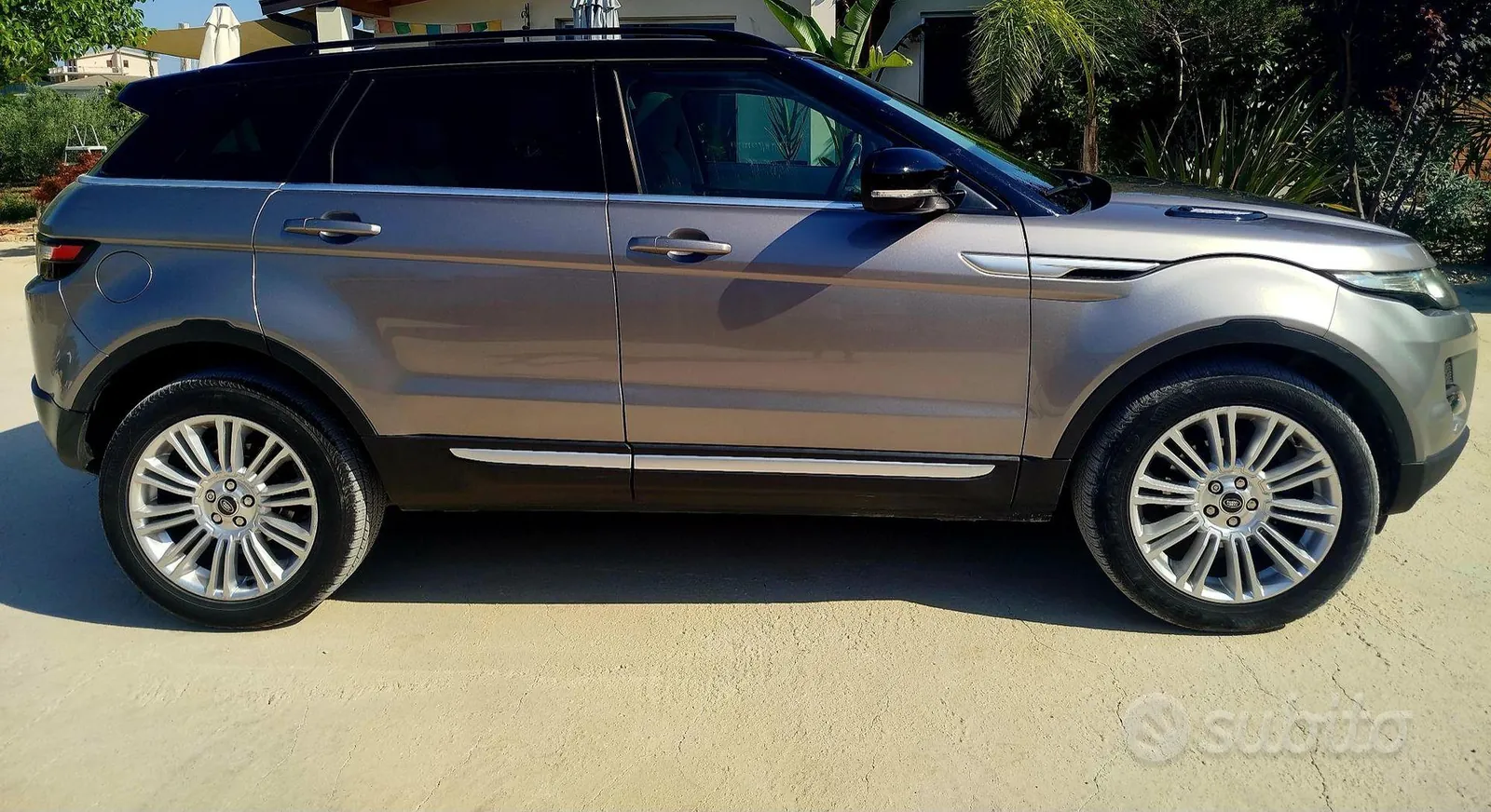 Land Rover Range Rover Evoque 2013 photo 3