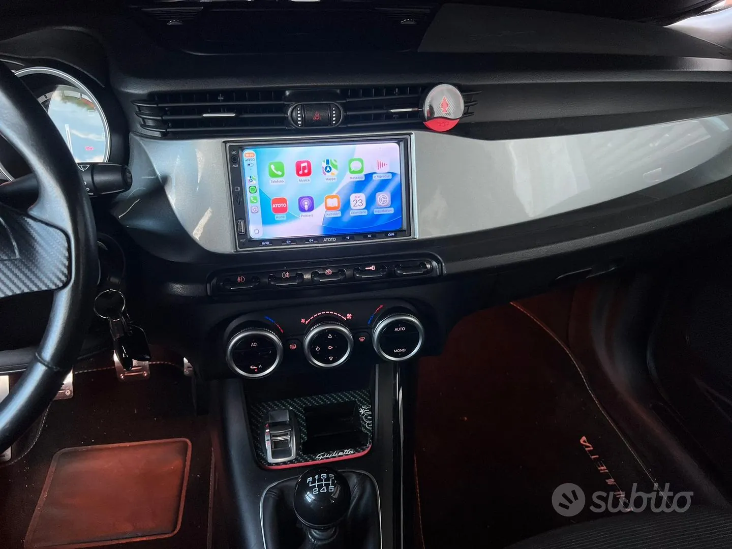 Alfa Romeo Giulietta 2011 photo 4