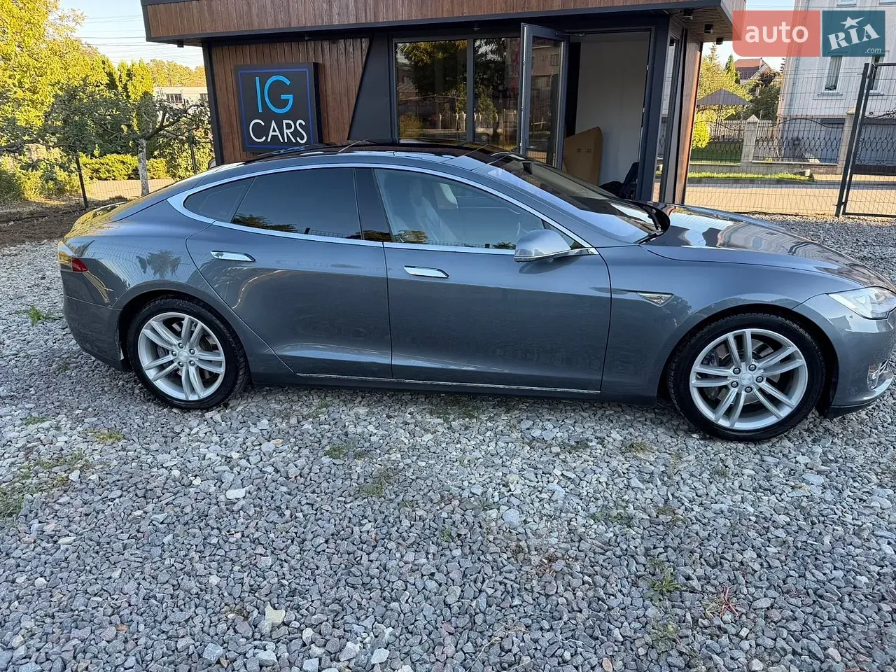 Tesla Model S 2014 photo 5
