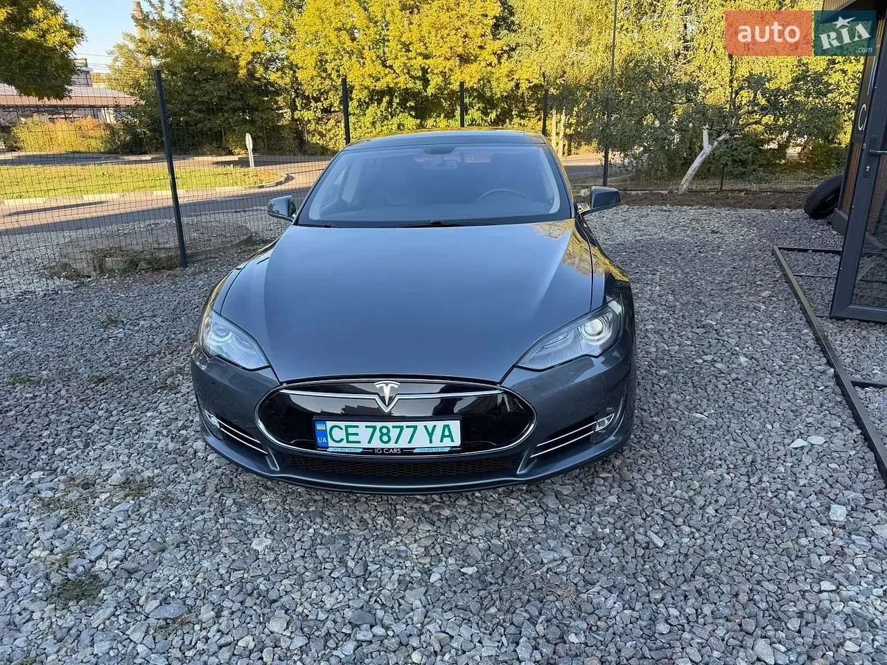 Tesla Model S 2014 photo 2