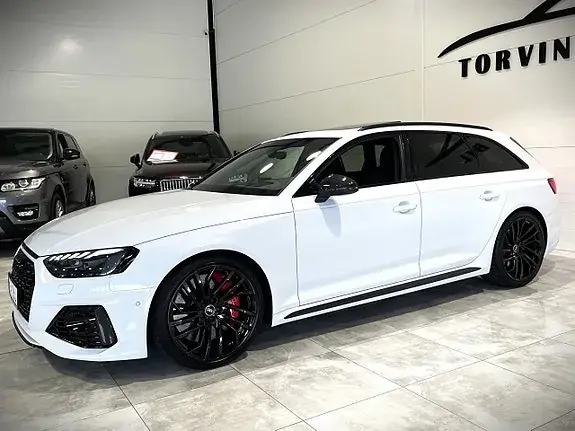 Audi Rs4 2023 photo 3