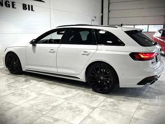 Audi Rs4 2023 photo 5