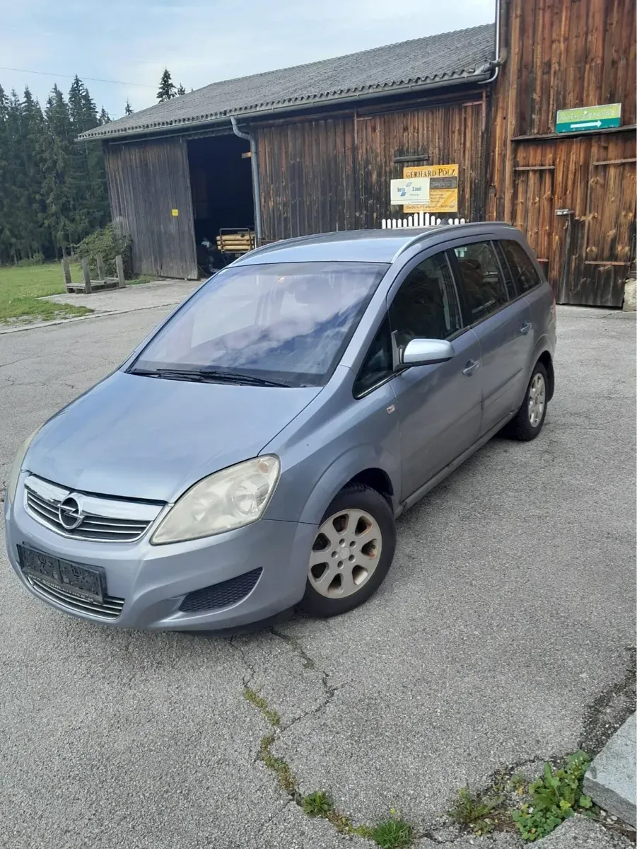 Opel Zafira 2009 photo 3