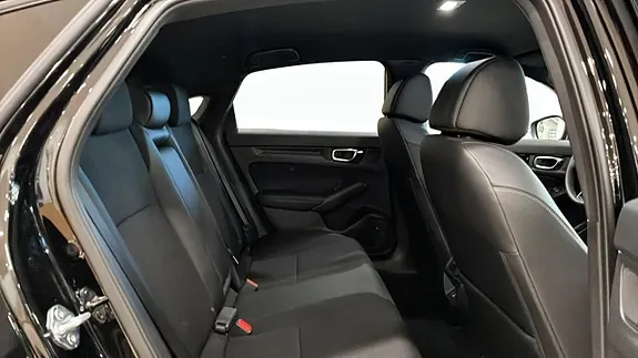 Honda Civic 2026 photo 5