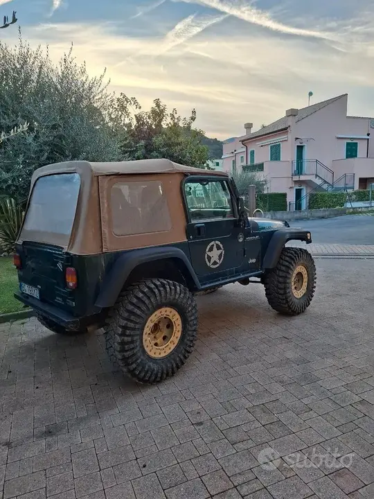 Jeep Wrangler 2000 photo 4
