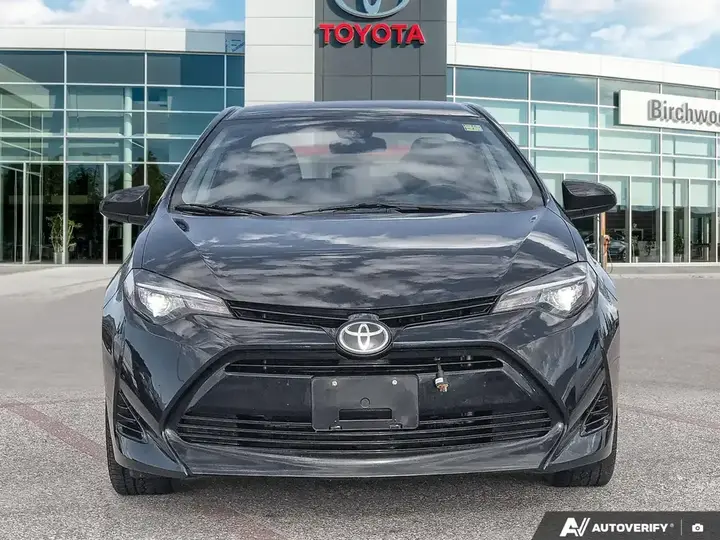 Toyota Corolla 2017 photo 3