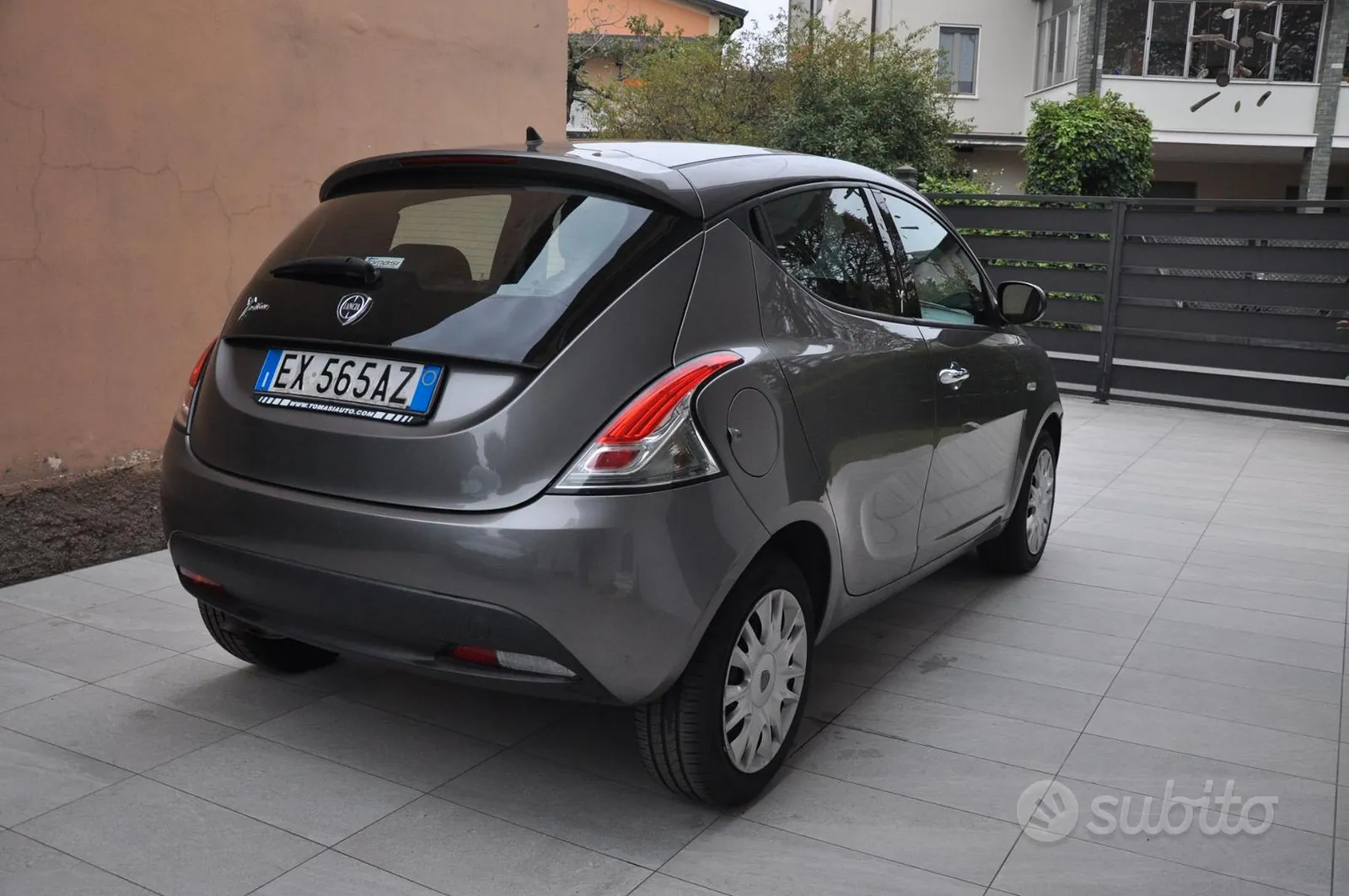 Lancia Ypsilon 2014 photo 3