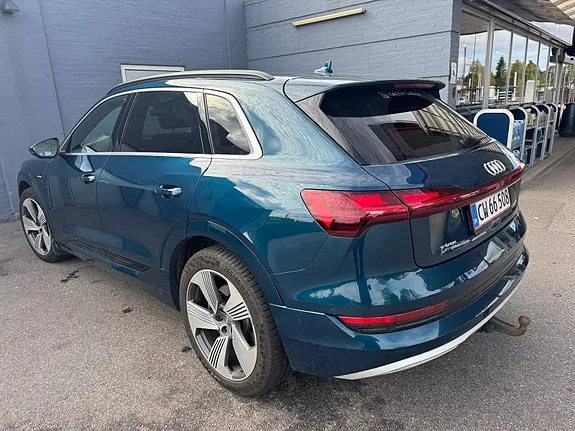 Audi E-Tron 2019 photo 2