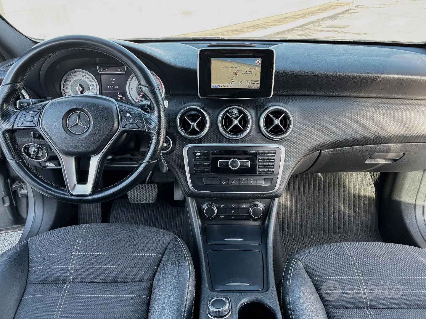 Mercedes-Benz A-Class 2014 photo 4