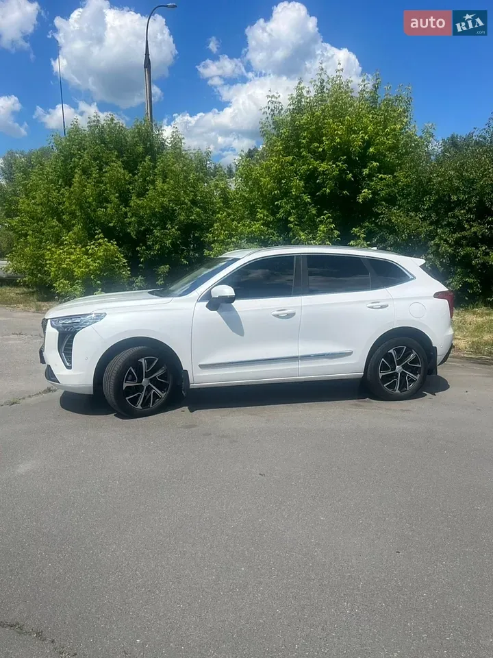 Haval Jolion 2021 photo 2
