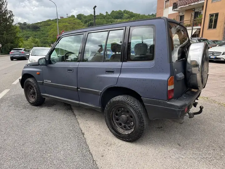 Suzuki Vitara 1995 photo 4