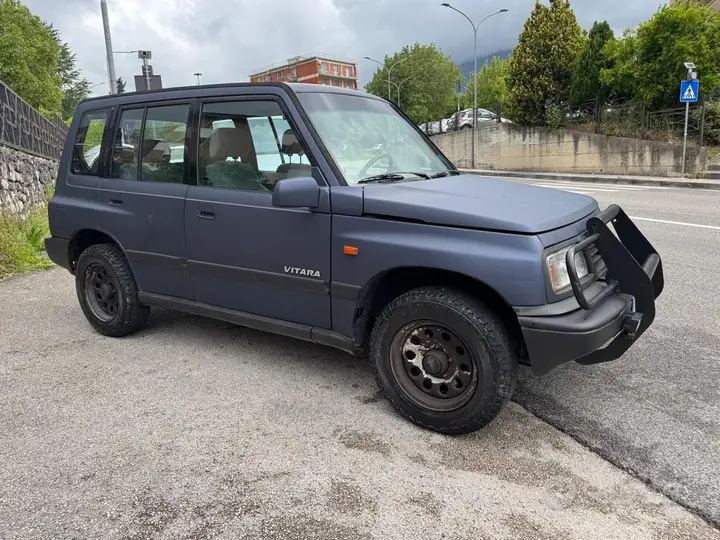 Suzuki Vitara 1995 photo 2