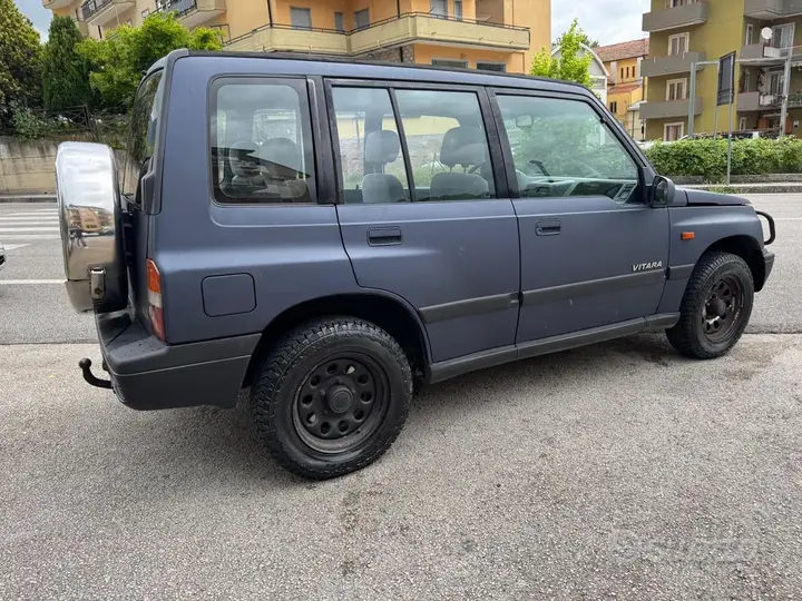 Suzuki Vitara 1995 photo 3