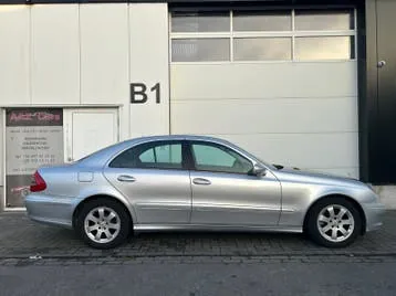 Mercedes-Benz E-Class 2007 photo 3