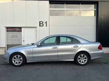 Mercedes-Benz E-Class 2007 photo 2