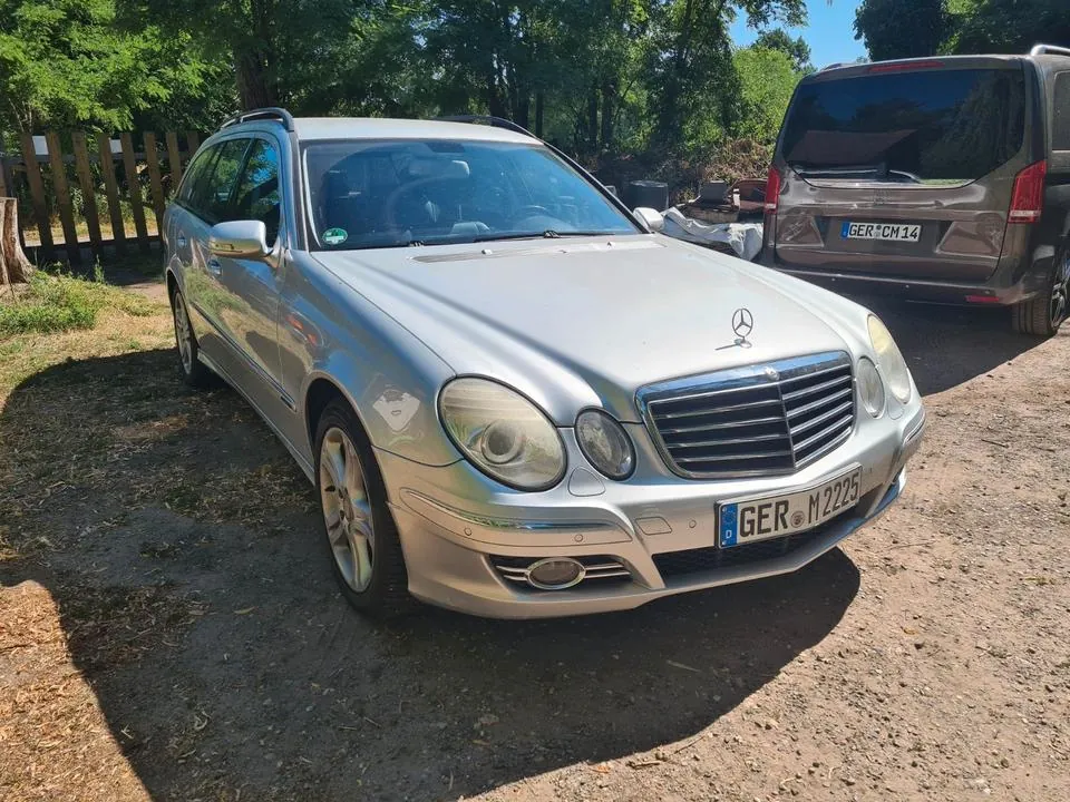 Mercedes-Benz E 220 Cdi