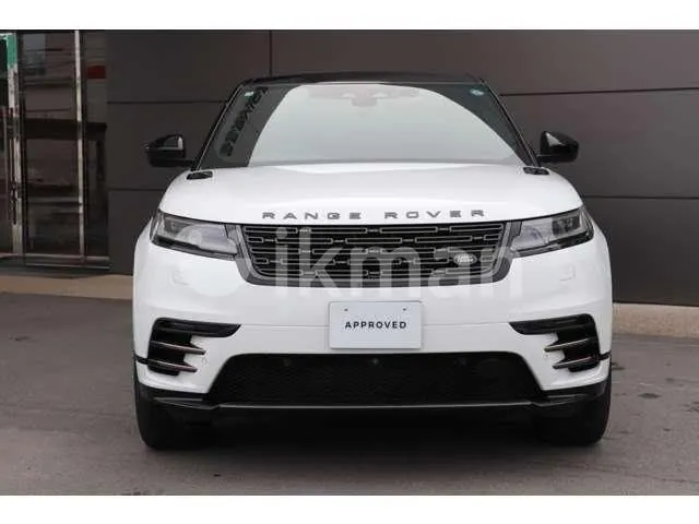 Land Rover Range Rover Velar 2024 photo 3