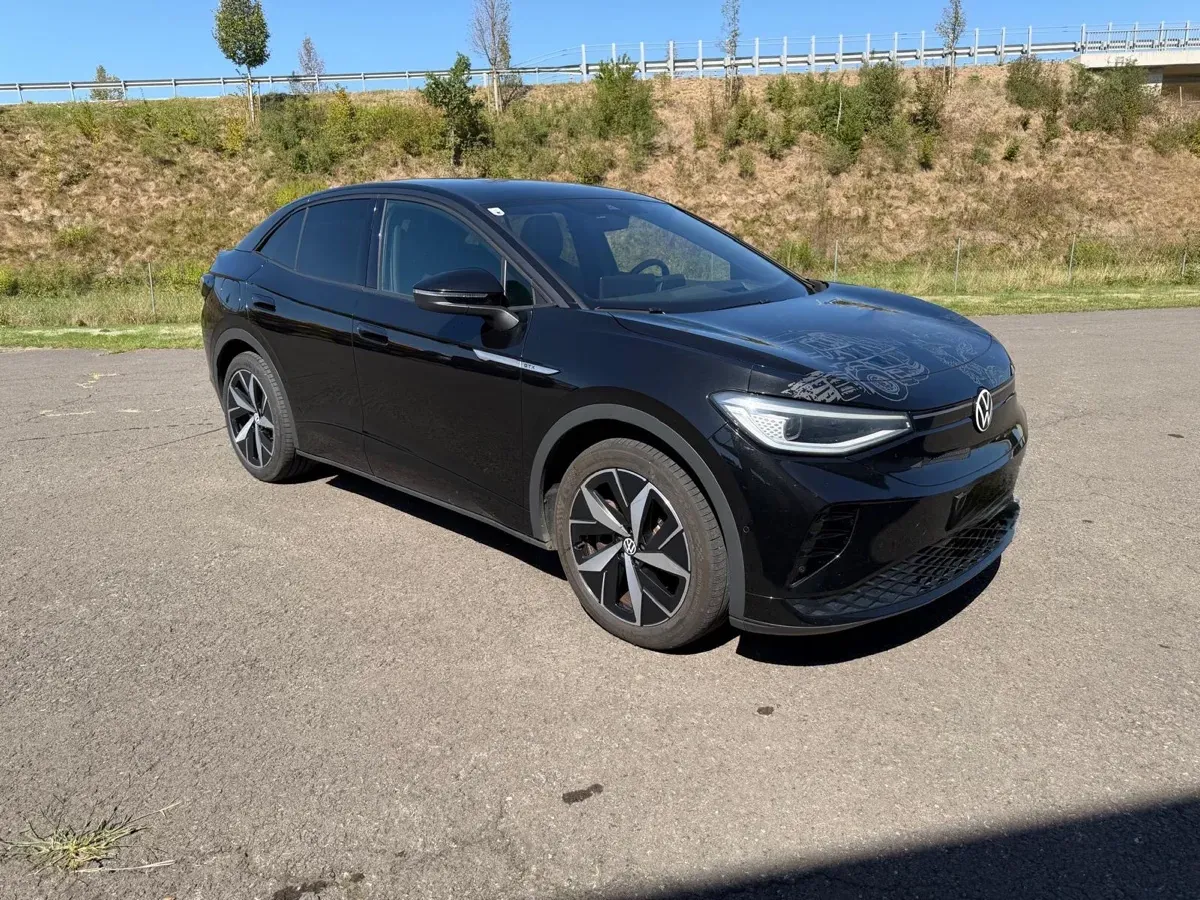 Volkswagen Id.5 2022 photo 3