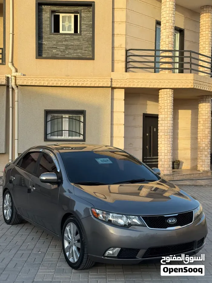 Kia Forte 2010 photo 4