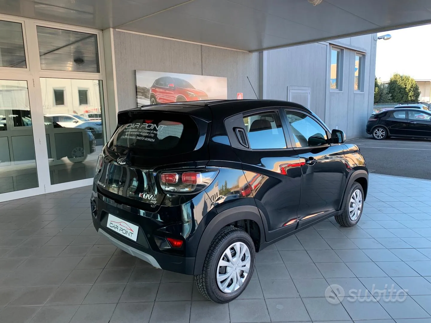 Mahindra Kuv100 2025 photo 5
