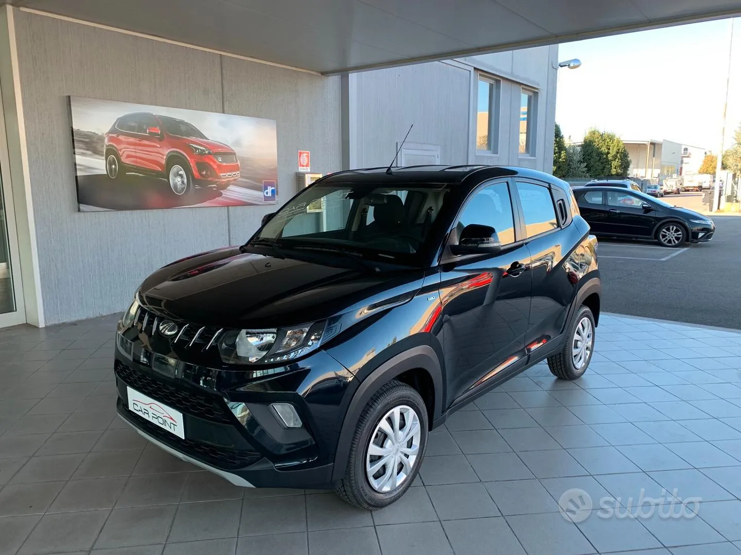 Mahindra Kuv100